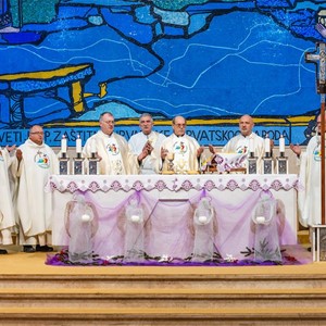 P. Mijo Nikić predvodio misno slavlje u sklopu Pučkih misija Karlovačkog dekanata 